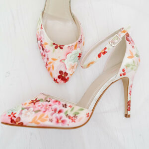 Burgundy wedding shoes floral